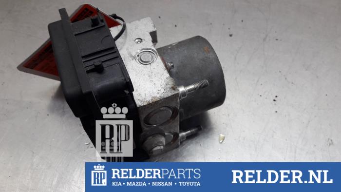 Begagnade ABS-pump Toyota Aygo (B10) 1.0 12V VVT-i Pris € 35,00 Marginaltabell erbjuds av Relder Parts B.V.