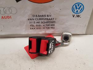 Used Rear seatbelt buckle, centre Volkswagen Passat Variant (365) 1.6 TDI 16V Bluemotion Price € 20,00 Margin scheme offered by Baris Schiedam