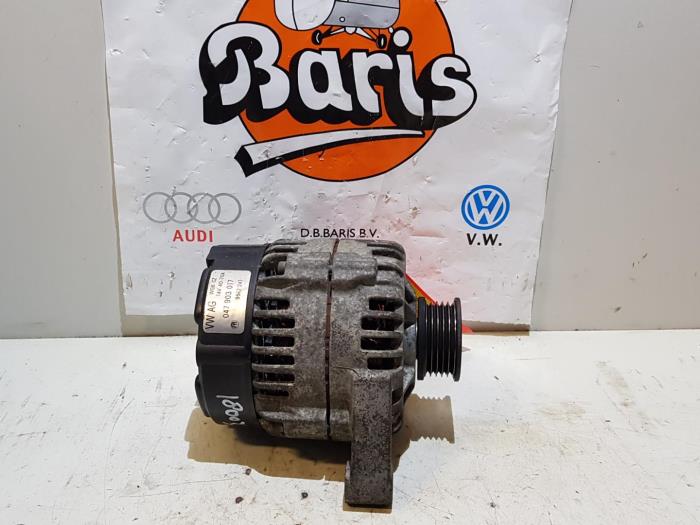 Gebrauchte Dynamo Skoda Fabia (6Y2) 1.4i Preis € 50,00 Margenregelung angeboten von Baris Schiedam
