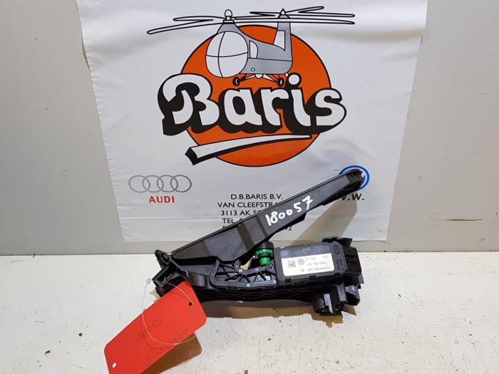 Throttle pedal position sensors with engine code BKD stock