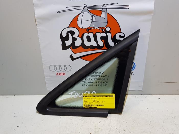 Front vent glass