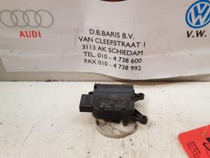 Usados Motor de válvula de calefactor Audi A4 Precio € 15,00 Norma de margen ofrecido por Baris Schiedam