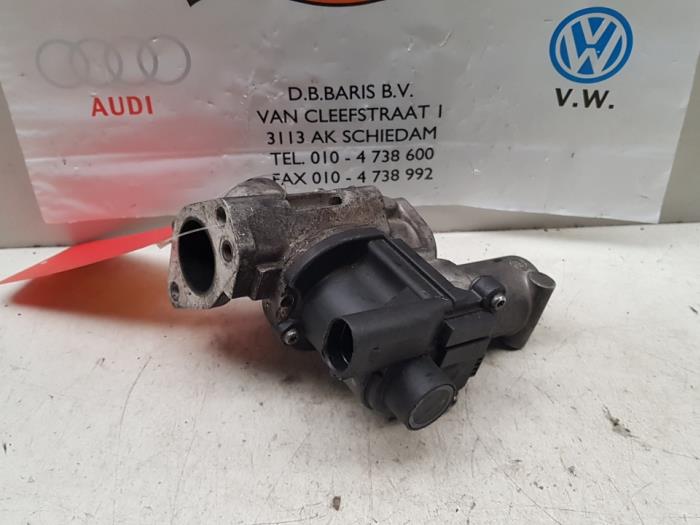 Gebrauchte AGR Ventil Audi Q7 Preis € 40,00 Margenregelung angeboten von Baris Schiedam