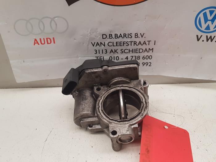 Gebrauchte Drosselklappengehäuse Audi A8 Preis € 60,00 Margenregelung angeboten von Baris Schiedam