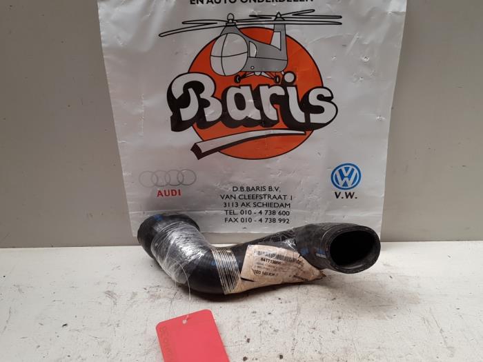Gebrauchte Intercooler Schlauch Audi A4 (B6) 1.8 T 20V Quattro Preis € 10,00 Margenregelung angeboten von Baris Schiedam