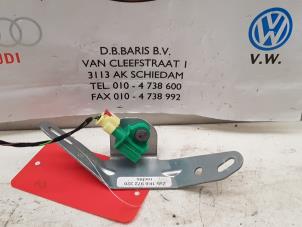 Używane Czujnik poduszki powietrznej Volkswagen Golf VI (5K1) 1.4 16V Cena € 20,00 Procedura marży oferowane przez Baris Schiedam
