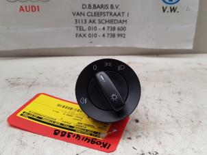 Gebrauchte Licht Schalter Volkswagen Golf VI (5K1) 1.4 16V Preis € 30,00 Margenregelung angeboten von Baris Schiedam