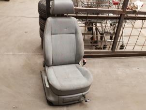 Begagnade Säte, höger Volkswagen Caddy III (2KA,2KH,2CA,2CH) 1.9 TDI Pris € 50,00 Marginaltabell erbjuds av Baris Schiedam