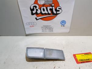 Używane Pokrywa swiatla przeciwmgielnego lewa Volkswagen Golf III (1H1) 1.6 CL Cena € 10,00 Procedura marży oferowane przez Baris Schiedam
