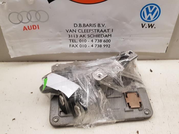 Ignition lock + computer from a Volkswagen Polo IV (9N1/2/3) 1.2 12V 2007