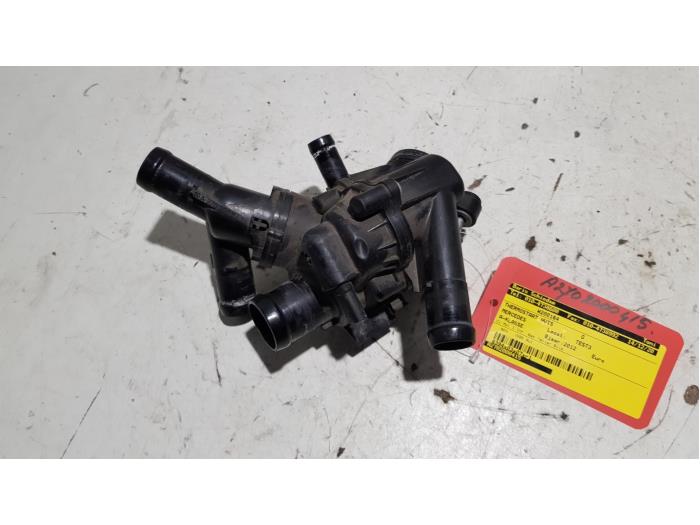 Thermostat housing Mercedes A-Klasse - A2702000415