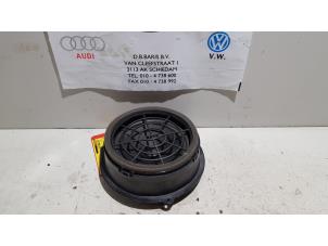 Begagnade Högtalare Audi A4 Pris € 10,00 Marginaltabell erbjuds av Baris Schiedam