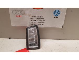 Begagnade Baklykta, höger Audi A1 (8X1/8XK) 1.4 TDI Ultra 12V Pris € 20,00 Marginaltabell erbjuds av Baris Schiedam