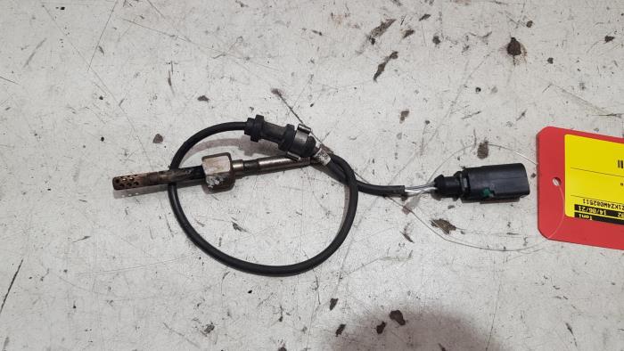 Usagé Sensor température d’échappement Volkswagen Golf V (1K1) 2.0 FSI 16V Prix € 20,00 Règlement à la marge proposé par Baris Schiedam