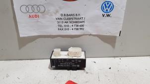Usagé Ventilateur relais Skoda Roomster (5J) 1.4 16V Prix € 20,00 Règlement à la marge proposé par Baris Schiedam