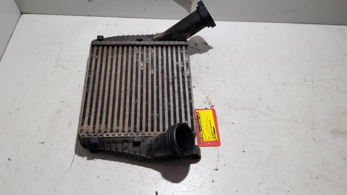 Used Intercooler Volkswagen Touareg (7LA/7L6) 5.0 TDI V10 Price € 30,00 Margin scheme offered by Baris Schiedam