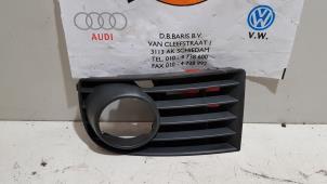 Usados Cubierta de faro de niebla izquierda Volkswagen Golf V (1K1) 1.6 Precio € 10,00 Norma de margen ofrecido por Baris Schiedam