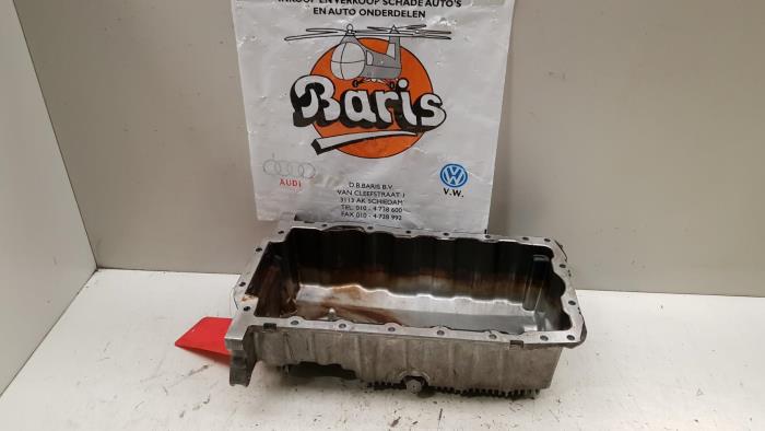 Usagé Couvercle carter Seat Altea (5P1) 1.6 Prix € 25,00 Règlement à la marge proposé par Baris Schiedam