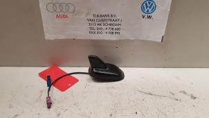 Usados Antena GPS Volkswagen Golf Precio € 20,00 Norma de margen ofrecido por Baris Schiedam