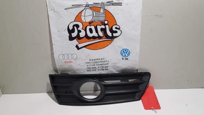 Cover plate fog light, left from a Volkswagen CC 2009