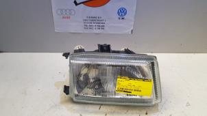 Usados Faro derecha Volkswagen Caddy Precio € 20,00 Norma de margen ofrecido por Baris Schiedam