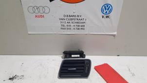 Used Air grill side Volkswagen Passat Variant (365) 2.0 TDI 16V 140 Price € 10,00 Margin scheme offered by Baris Schiedam