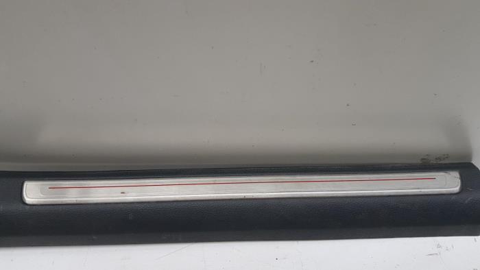 Placa del desgaste del travesaño de la puerta izquierda de un Volkswagen Golf VII (AUA) 2.0 GTI 16V Performance Package 2014