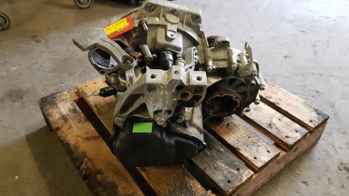 Gearbox Volkswagen Golf - BKC JCR - Baris Schiedam