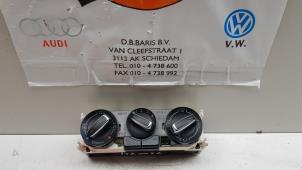 Używane Panel sterowania nagrzewnicy Volkswagen Polo V (6R) 1.2 12V Cena € 40,00 Procedura marży oferowane przez Baris Schiedam