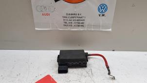 Gebrauchte Sicherungskasten Volkswagen Golf IV (1J1) 1.4 16V Preis € 30,00 Margenregelung angeboten von Baris Schiedam
