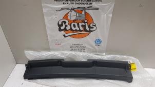 Gebrauchte Abdeckplatte sonstige Volkswagen Polo VI (AW1) Preis € 15,00 Margenregelung angeboten von Baris Schiedam