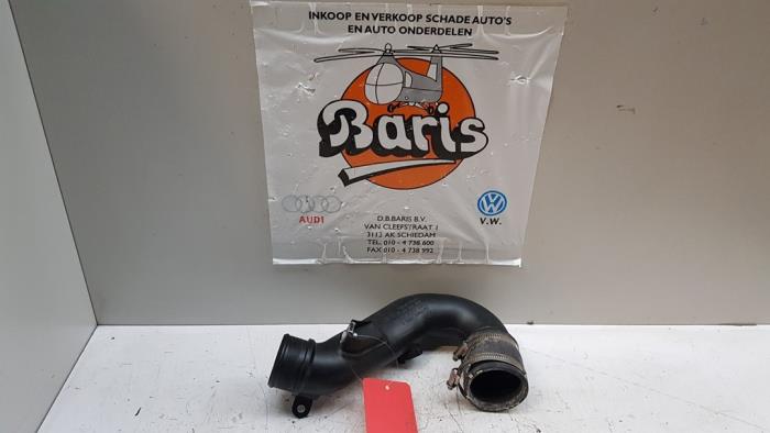 Gebrauchte Intercooler Rohr Volkswagen Amarok 2.0 TDI 16V 4Motion Preis € 15,00 Margenregelung angeboten von Baris Schiedam