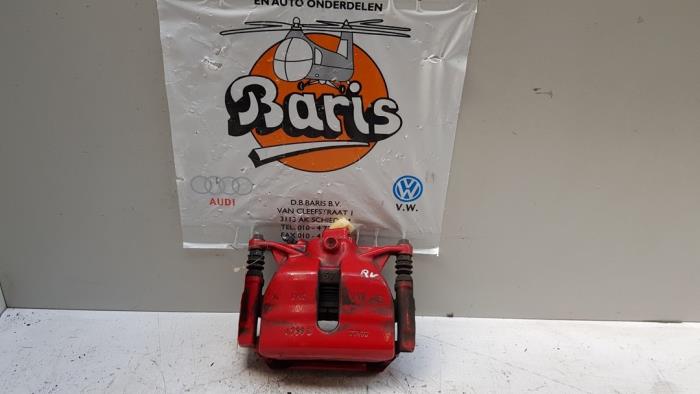 Gebrauchte Bremszange rechts vorne Volkswagen Golf VII (AUA) 2.0 GTI 16V Preis € 75,00 Margenregelung angeboten von Baris Schiedam