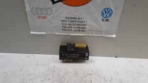 Używane Przekaznik wentylatora Volkswagen Bora (1J2) 1.6 Cena € 20,00 Procedura marży oferowane przez Baris Schiedam