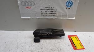 Used Fuse box Volkswagen Bora (1J2) 1.6 Price € 20,00 Margin scheme offered by Baris Schiedam