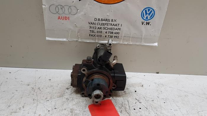 Pompe carburant mécanique d'un Volkswagen Passat (362) 1.6 TDI 16V Bluemotion 2011