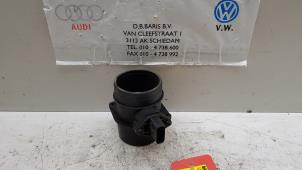 Używane Czujnik masy powietrza Volkswagen Golf IV (1J1) 2.3 V5 GTI 4Motion Cena € 30,00 Procedura marży oferowane przez Baris Schiedam