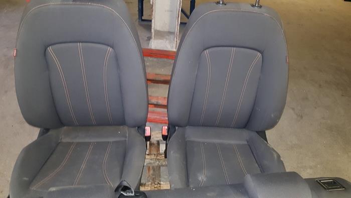 Seats + rear seat (complete) from a Seat Ibiza ST (6J8) 1.4 16V 2011