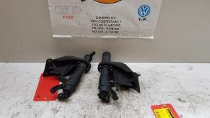 Used Headlight washer Volkswagen Polo IV (9N1/2/3) 1.4 16V Price € 25,00 Margin scheme offered by Baris Schiedam