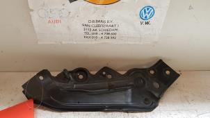 Used Headlight frame, left Volkswagen Polo VI (AW1) 1.0 TSI 12V Price € 10,00 Margin scheme offered by Baris Schiedam