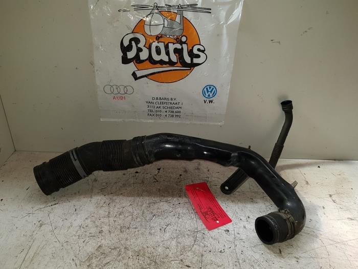 Gebrauchte Intercooler Rohr Volkswagen Polo IV (9N1/2/3) 1.4 TDI 70 Preis € 25,00 Margenregelung angeboten von Baris Schiedam
