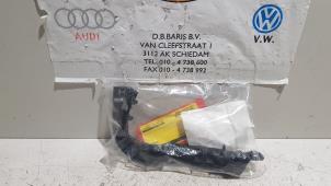 Used Front bumper bracket, left Audi A3 Limousine (8VS/8VM) 1.4 TFSI 16V Price € 10,00 Margin scheme offered by Baris Schiedam