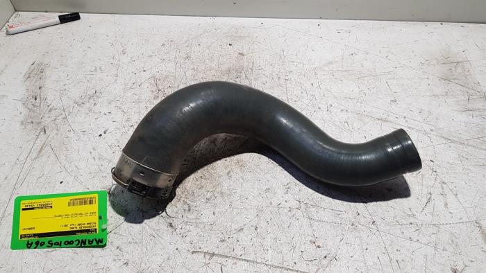 Gebrauchte Intercooler Schlauch Nissan NV 300 1.6 dCi 125 Preis € 75,00 Margenregelung angeboten von Baris Schiedam