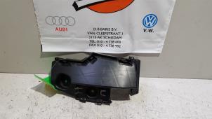 Used Rear bumper bracket, left Skoda Octavia Combi (NXAC) 1.0 TSI 12V Price € 7,50 Margin scheme offered by Baris Schiedam