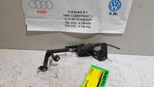 Usagé Régulateur d'hauteur Xenon Volkswagen Golf VII (AUA) 2.0 R-line 4Motion 16V Prix € 15,00 Règlement à la marge proposé par Baris Schiedam
