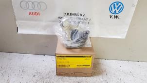 Używane Kula sworznia Volkswagen Golf VIII (CD1) 1.0 TSI 12V Cena € 30,00 Procedura marży oferowane przez Baris Schiedam