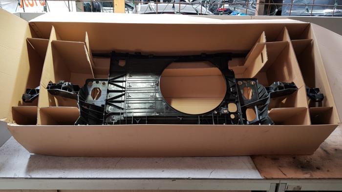 Front Mini Clubman (R55), 2007 / 2014 1.6 16V Cooper S, Kombi, Bensin, 1.598cc, 135kW (184pk), FWD, N18B16A, 2010-03 / 2014-06, ZG31; ZG32 (Begagnad)