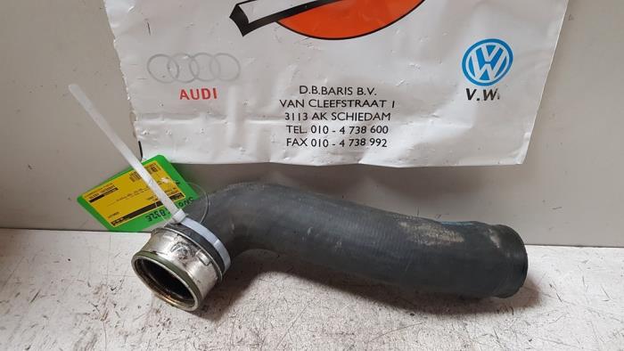 Gebrauchte Intercooler Schlauch Volkswagen Tiguan (5N1/2) 1.4 TSI 16V 4Motion Preis € 15,00 Margenregelung angeboten von Baris Schiedam