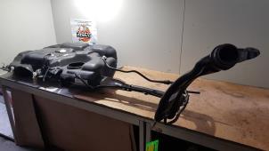 Used Tank Opel Vivaro 2.0 CDTI 150 Price € 150,00 Margin scheme offered by Baris Schiedam