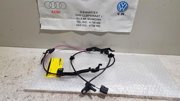 Begagnade ABS-sensor Toyota Prius (ZVW5) 1.8 16V Hybrid Pris € 50,00 Marginaltabell erbjuds av Baris Schiedam